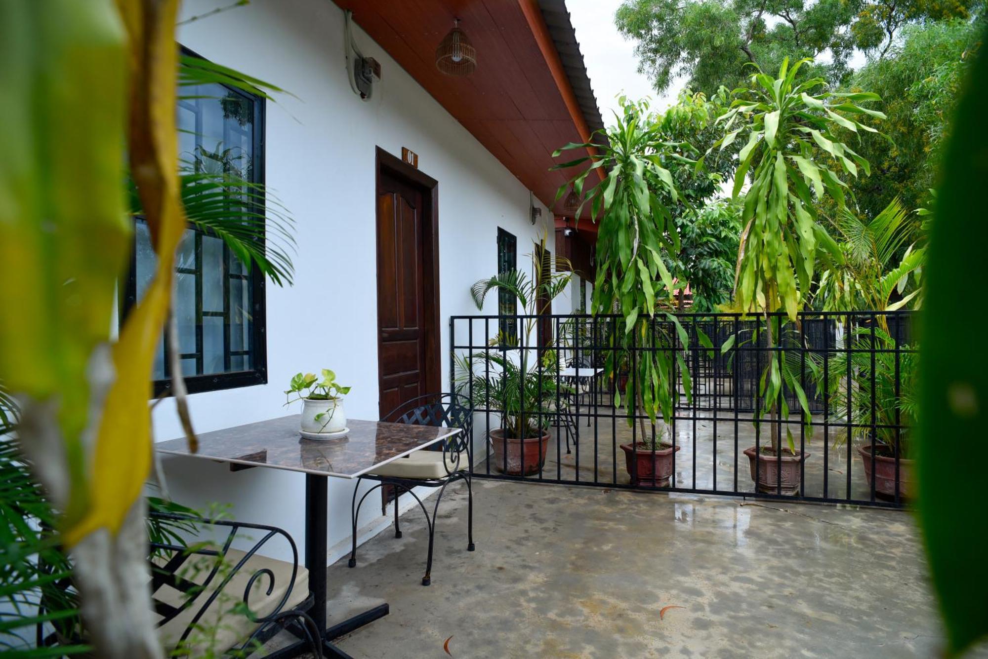 Densy Angkor Bungalow Siem Reap Esterno foto
