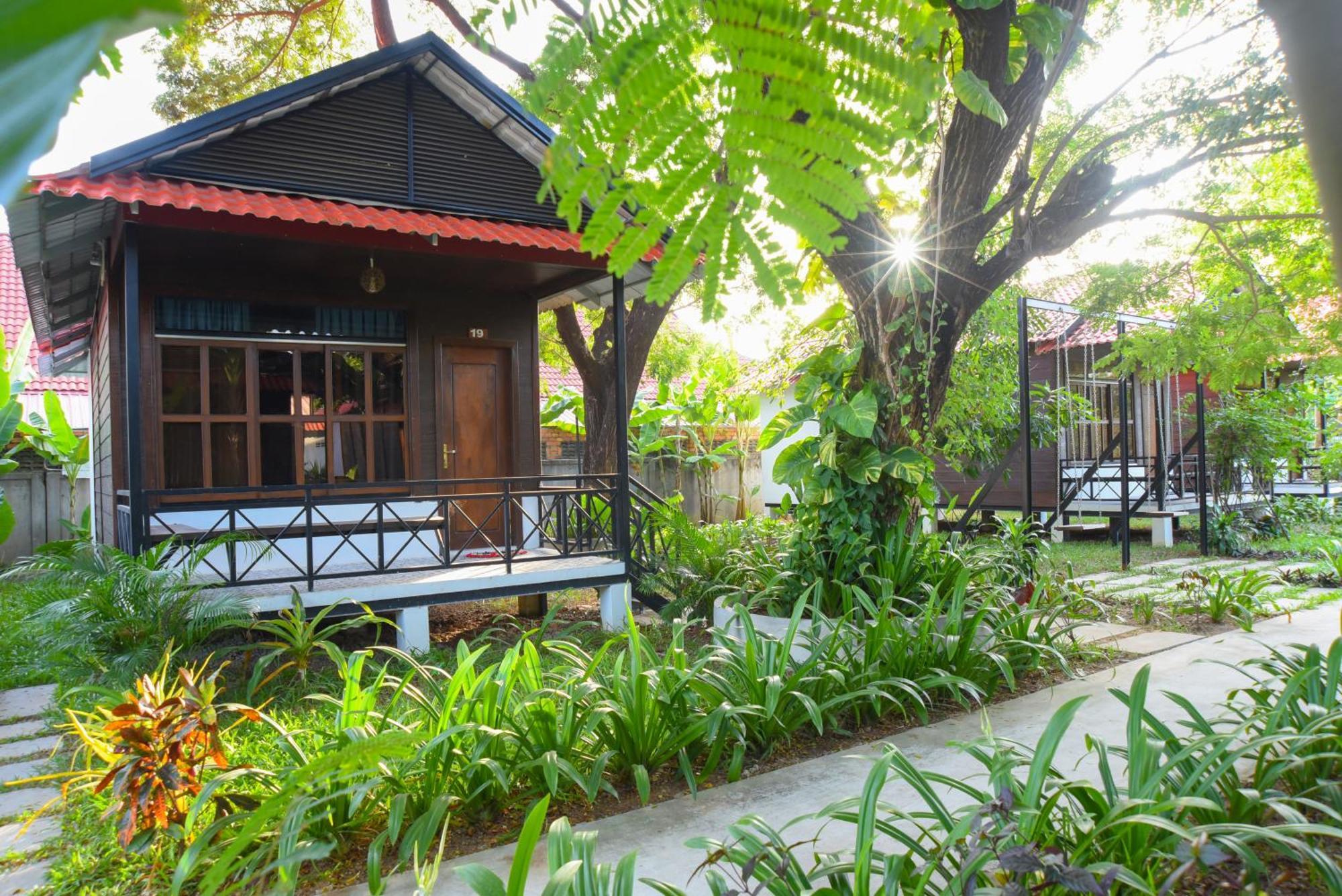 Densy Angkor Bungalow Siem Reap Esterno foto